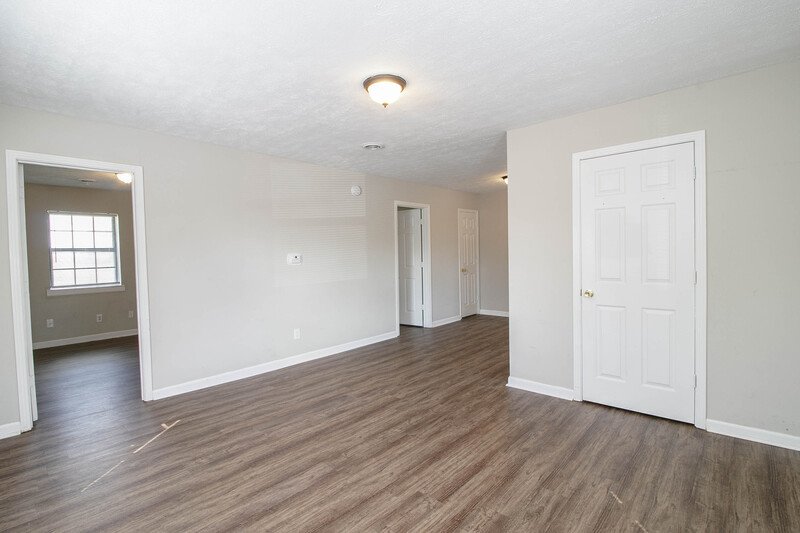 *** $500 DEPOSIT MOVE IN SPECIAL *** property image