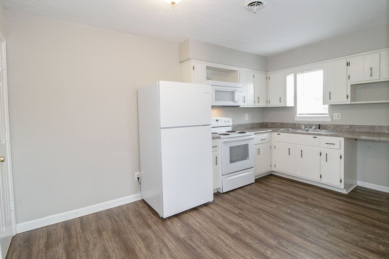 *** $500 DEPOSIT MOVE IN SPECIAL *** property image