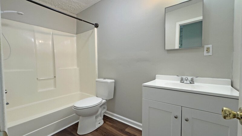 *** $500 DEPOSIT MOVE IN SPECIAL *** property image