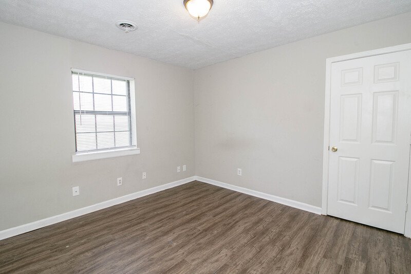 *** $500 DEPOSIT MOVE IN SPECIAL *** property image