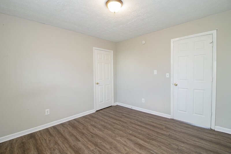 *** $500 DEPOSIT MOVE IN SPECIAL *** property image