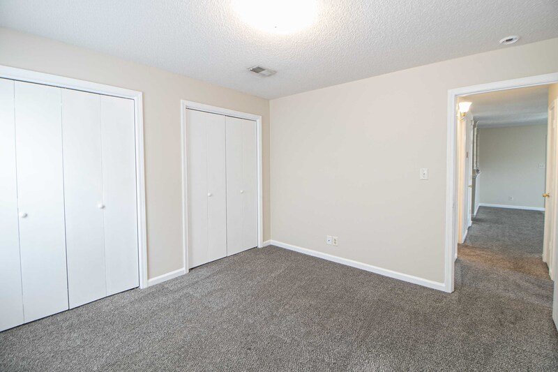 *** Minutes to the airport side of Clarksville! *** property image