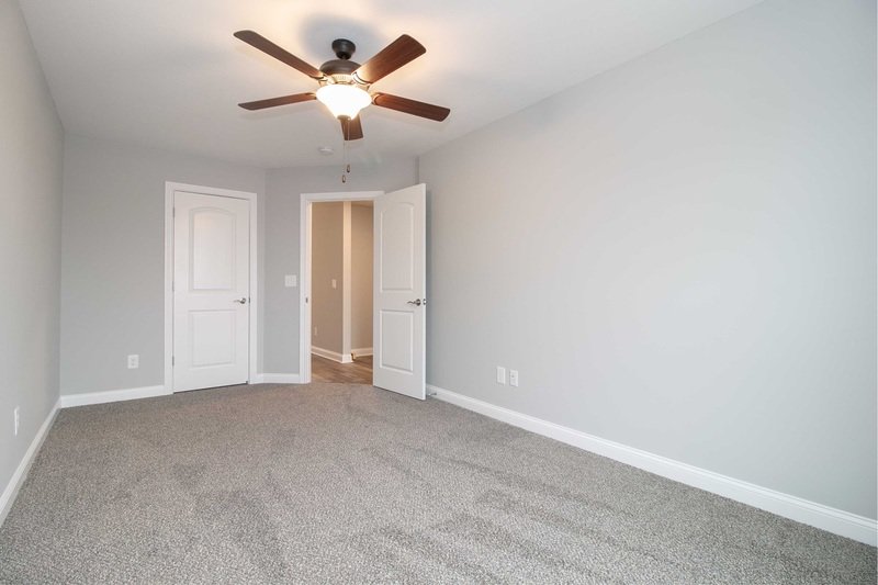 *** One Small Pet Friendly- Standard Breed Restrictions Apply! *** property image