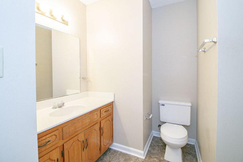 *** One Small Dog Friendly- Standard Breed Restrictions Apply *** property image