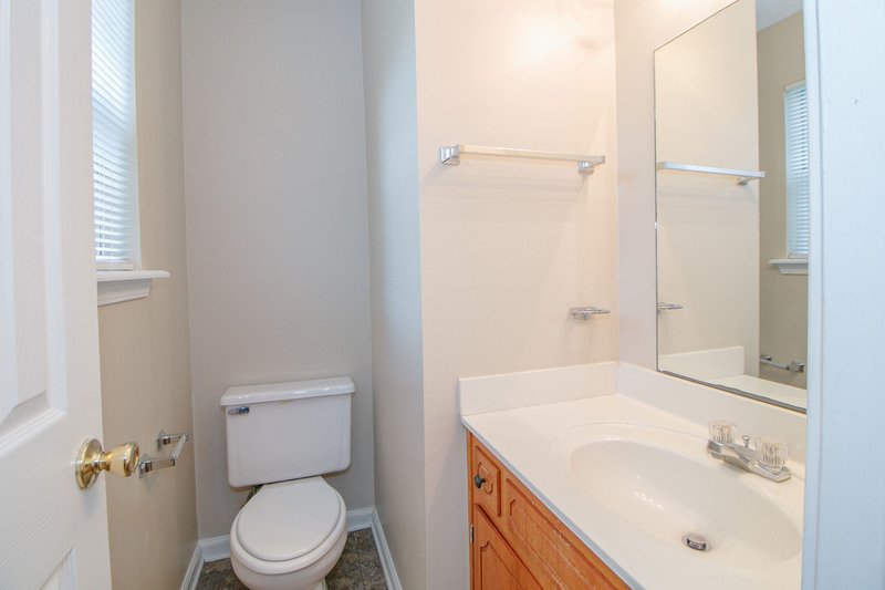 *** One Small Dog Friendly- Standard Breed Restrictions Apply *** property image