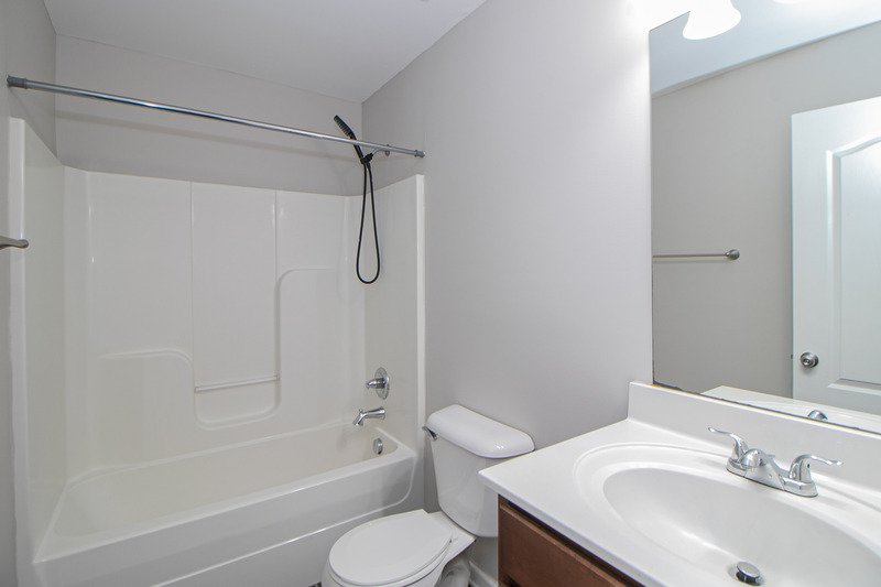 *** $500 DEPOSIT & 2 WKS FREE W/ NEW LEASE SPECIAL *** property image