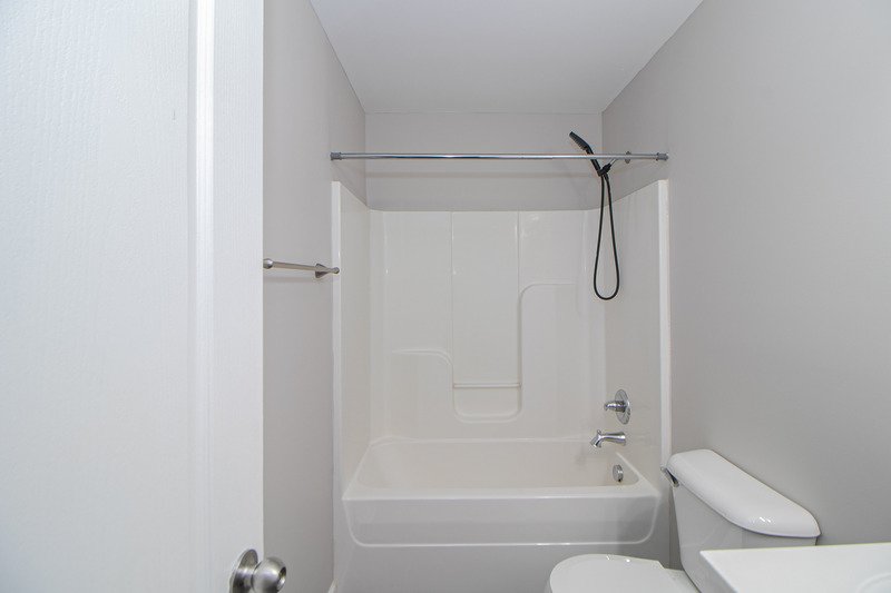 *** $500 DEPOSIT & 2 WKS FREE W/ NEW LEASE SPECIAL *** property image