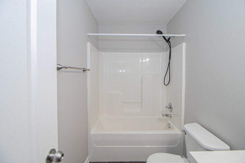 *** $500 DEPOSIT & 2 WKS FREE W/ NEW LEASE SPECIAL *** property image