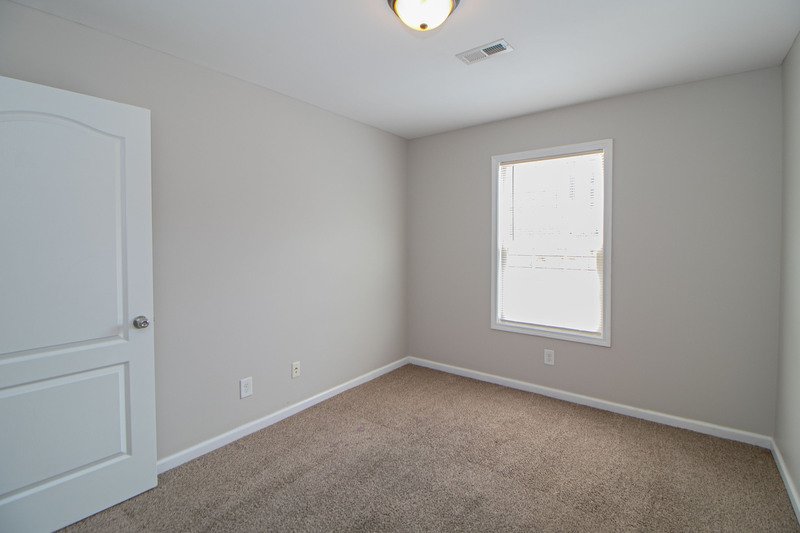 *** $500 DEPOSIT & 2 WKS FREE W/ NEW LEASE SPECIAL *** property image