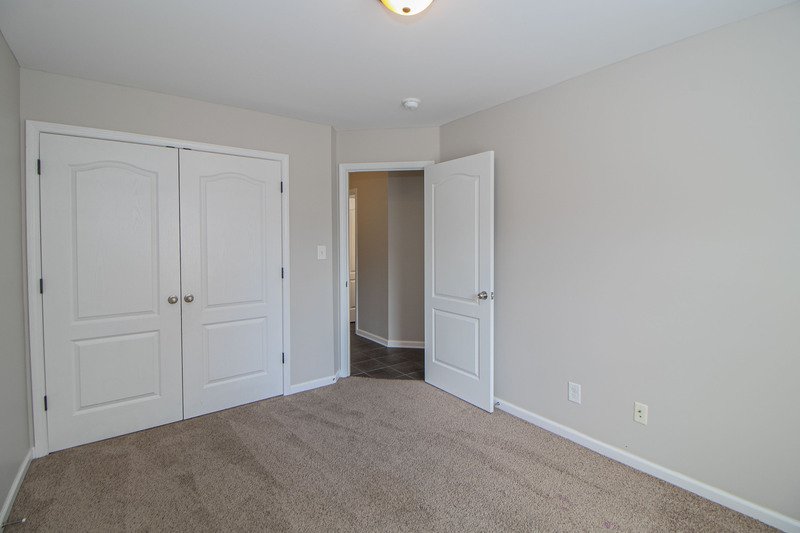 *** $500 DEPOSIT & 2 WKS FREE W/ NEW LEASE SPECIAL *** property image