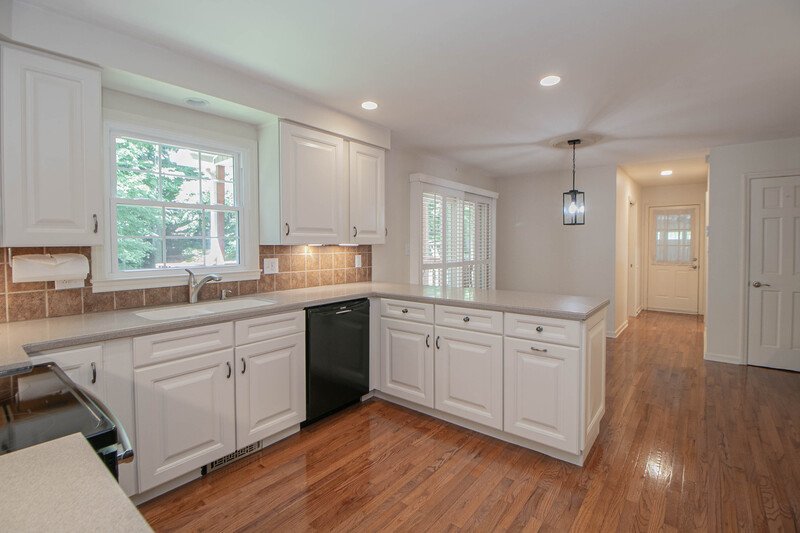 Executive-Level Living on 1+ Acre property image