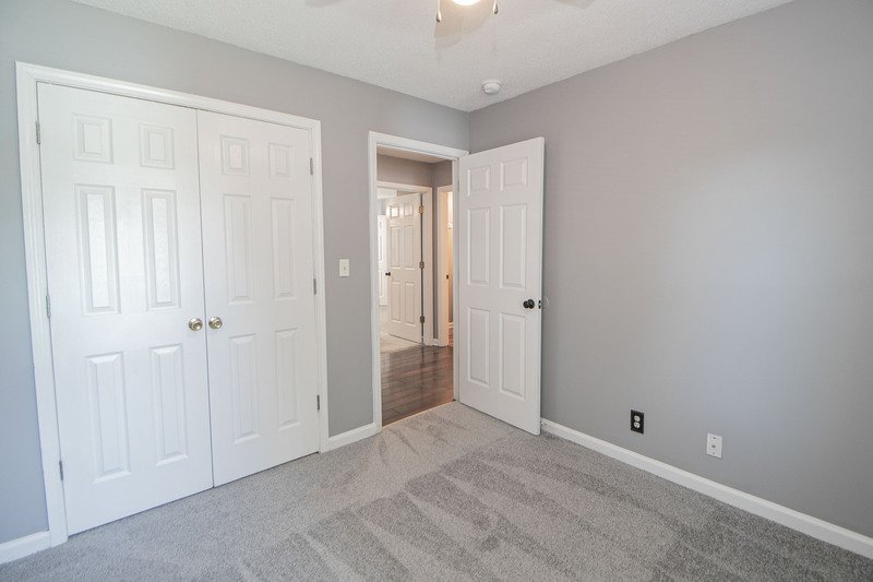 *** NO PETS PLEASE *** property image