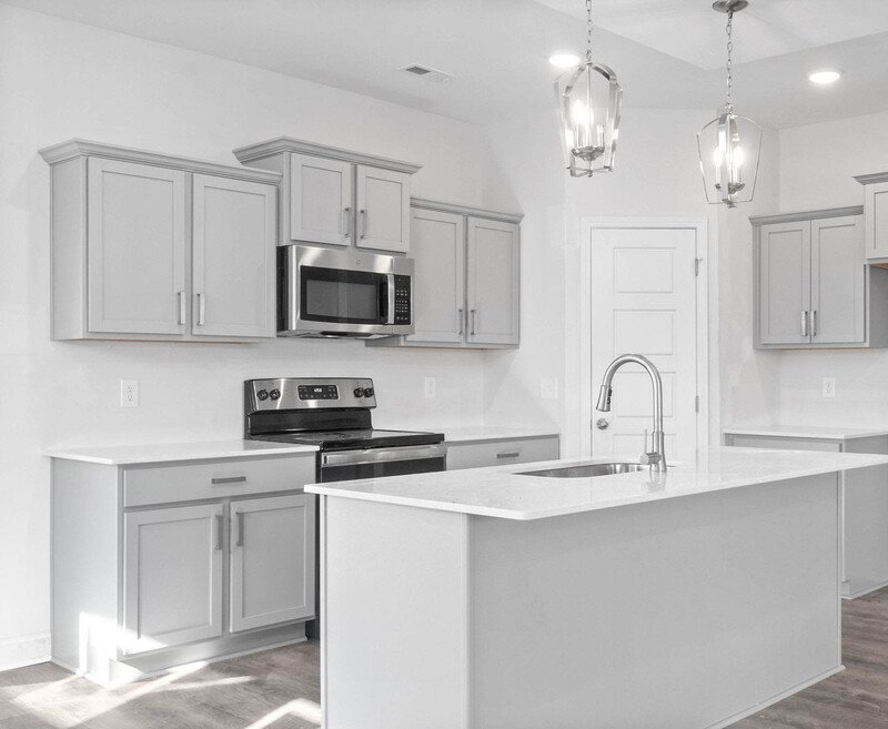 *** $500 DEPOSIT MOVE IN SPECIAL *** property image