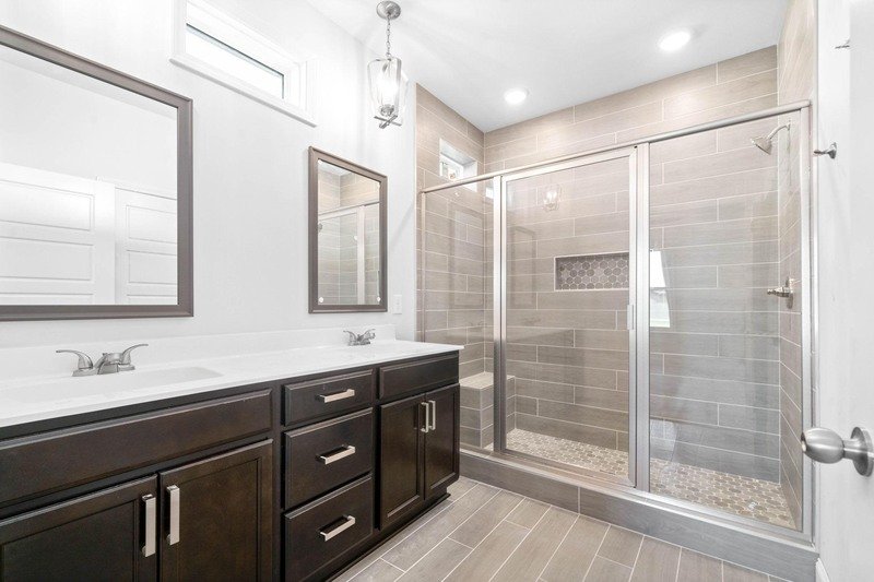 *** $500 DEPOSIT MOVE IN SPECIAL *** property image