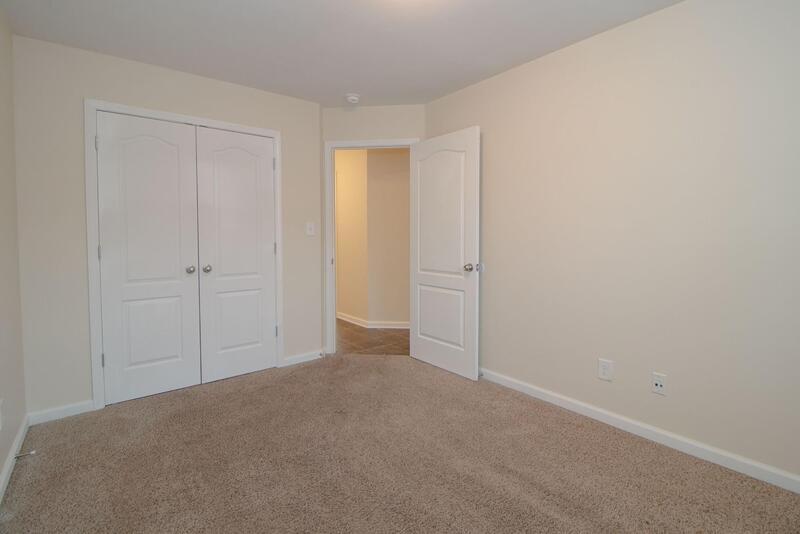 *** $500 DEPOSIT & 2 WKS FREE W/ NEW LEASE MOVE IN SPECIAL *** property image