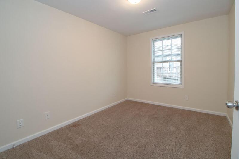 *** $500 DEPOSIT & 2 WKS FREE W/ NEW LEASE MOVE IN SPECIAL *** property image