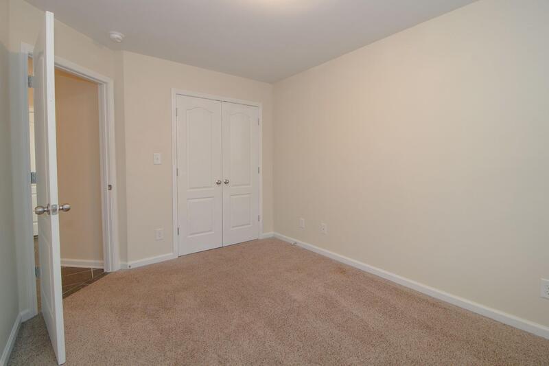 *** $500 DEPOSIT & 2 WKS FREE W/ NEW LEASE MOVE IN SPECIAL *** property image