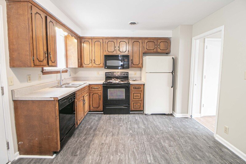 *** $500 DEPOSIT MOVE IN SPECIAL *** property image