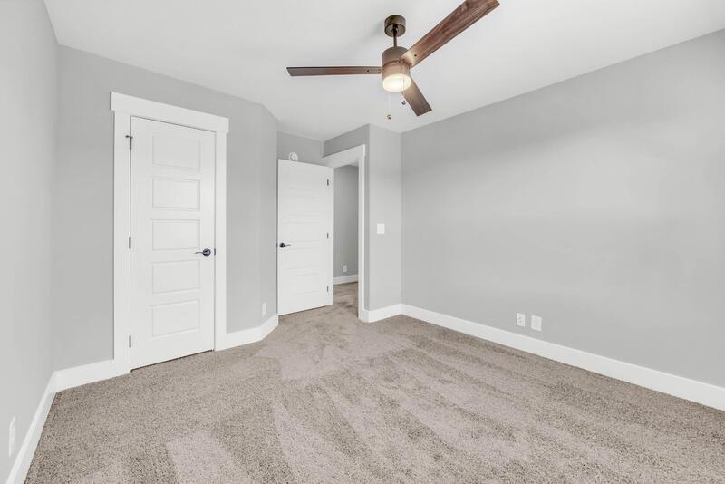 *** $500 DEPOSIT MOVE IN SPECIAL *** property image