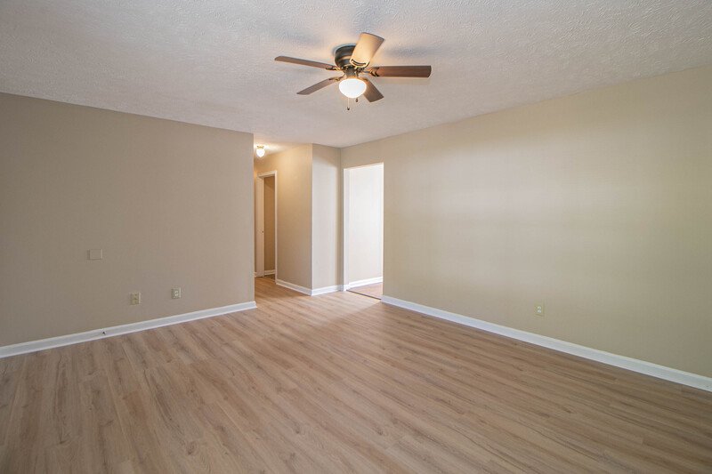 *** $500 DEPOSIT MOVE IN SPECIAL *** property image