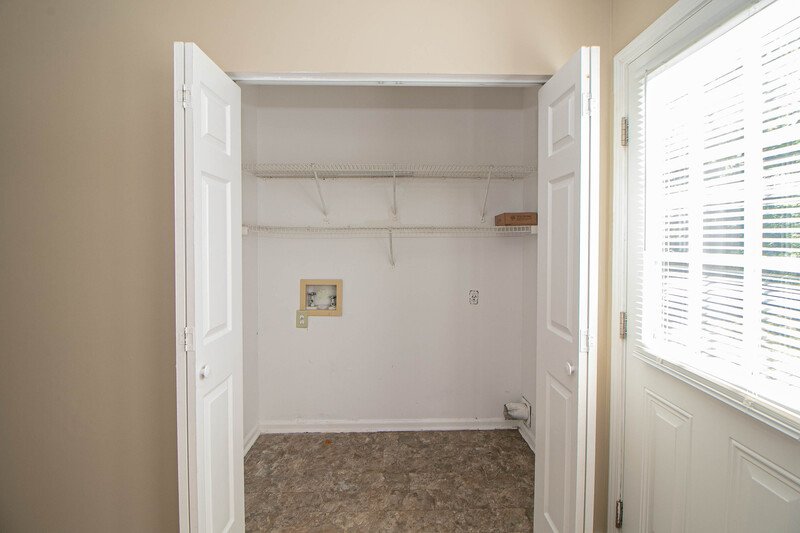 *** $500 DEPOSIT MOVE IN SPECIAL *** property image