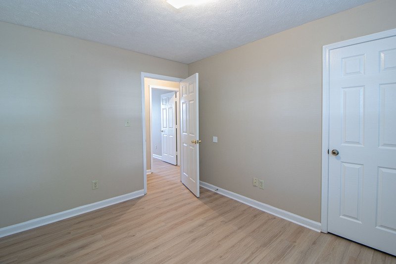 *** $500 DEPOSIT MOVE IN SPECIAL *** property image