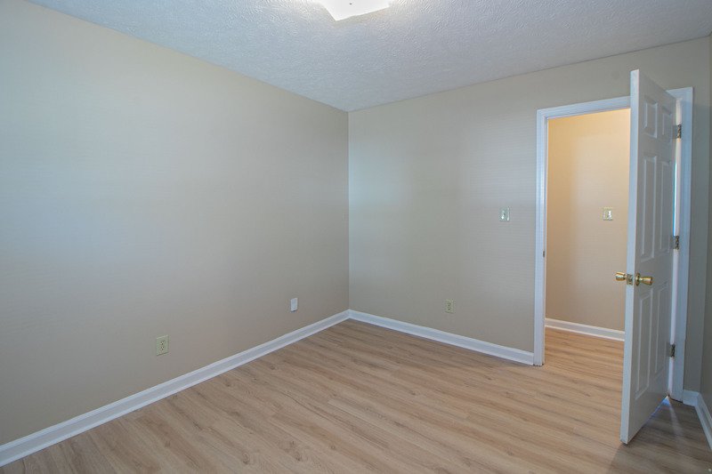 *** $500 DEPOSIT MOVE IN SPECIAL *** property image