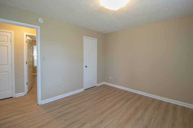 *** $500 DEPOSIT MOVE IN SPECIAL *** property image