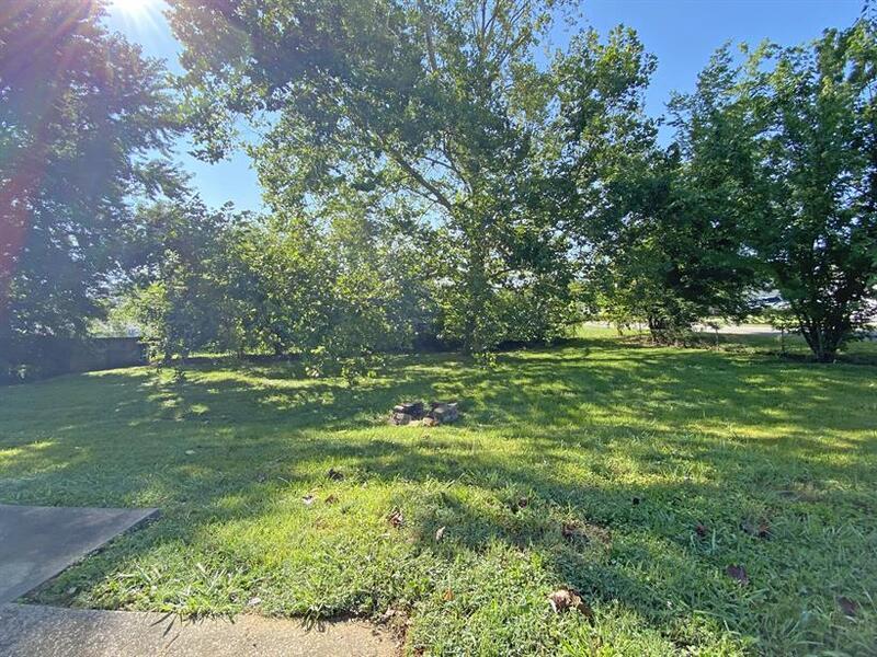 *** $500 DEPOSIT MOVE IN SPECIAL *** property image