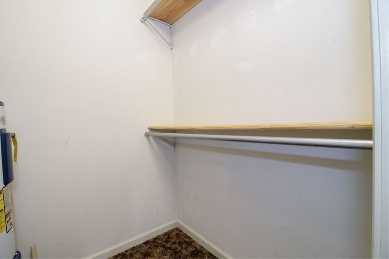 *** NO PETS PLEASE *** property image