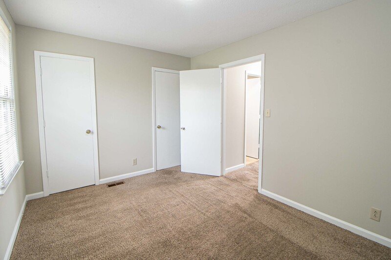 *** $500 DEPOSIT MOVE IN SPECIAL *** property image