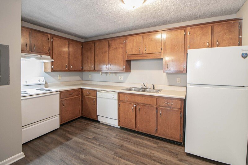 *** $500 DEPOSIT MOVE IN SPECIAL *** property image