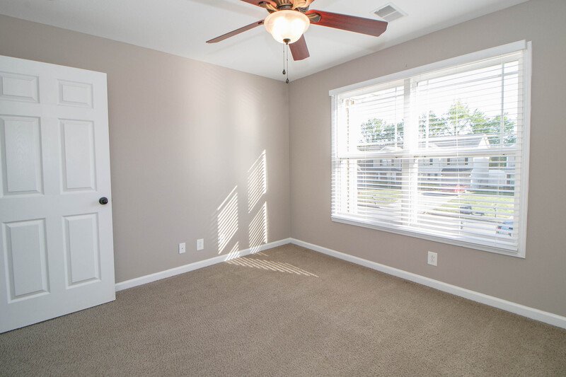Located just a few minutes from Exit 1... Commuting Made Easy property image
