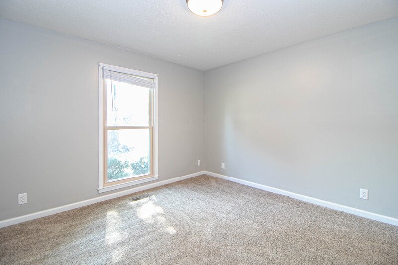 Beautiful Ranch Style home in Established Sango Neighborhood property image
