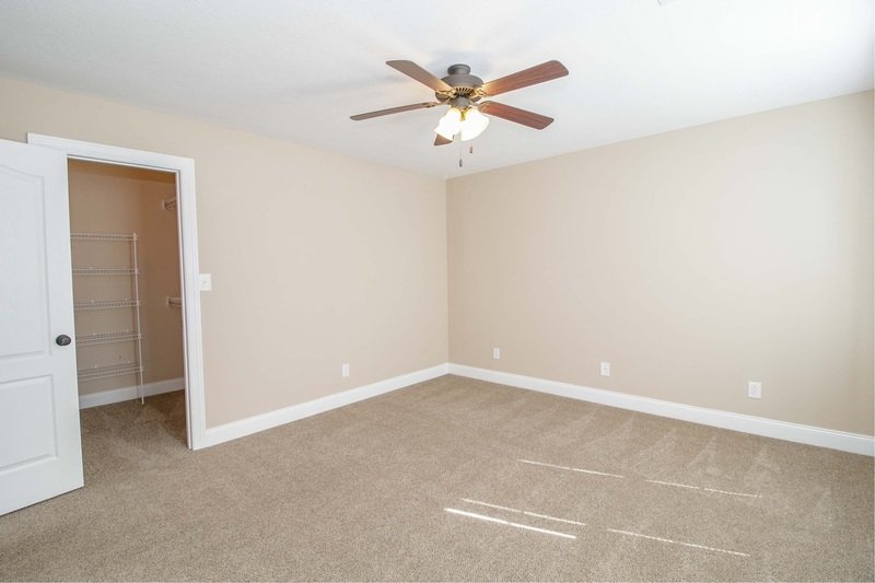 *** $500 DEPOSIT MOVE IN SPECIAL *** property image