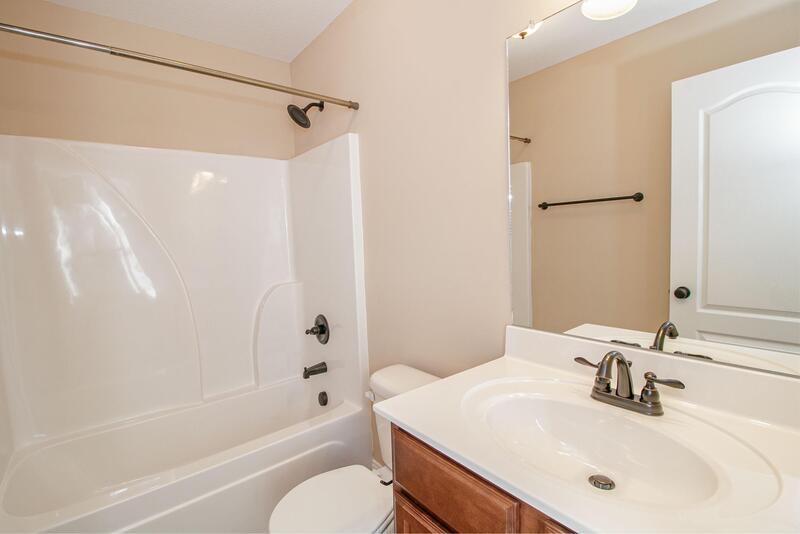 *** $500 DEPOSIT MOVE IN SPECIAL *** property image