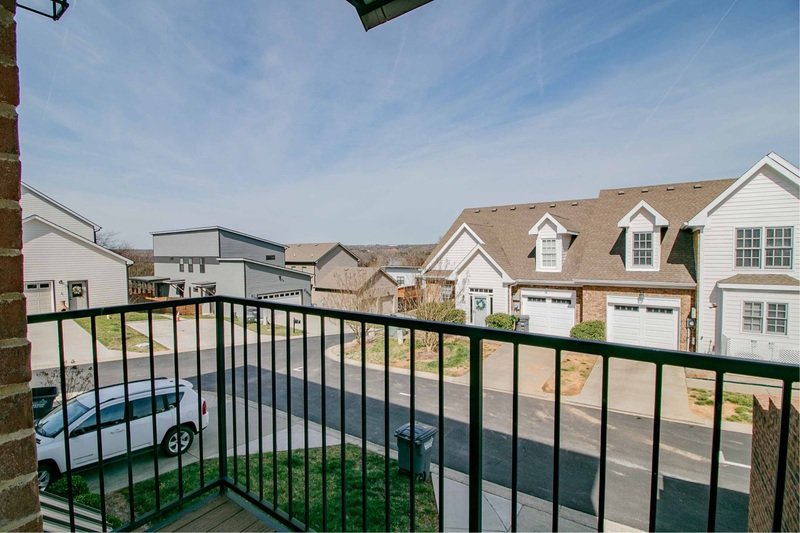 *** $500 DEPOSIT MOVE IN SPECIAL *** property image