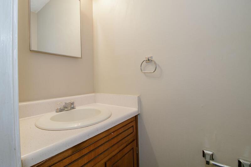 *** $500 DEPOSIT MOVE IN SPECIAL / 6 MONTH LEASE OPTION *** property image
