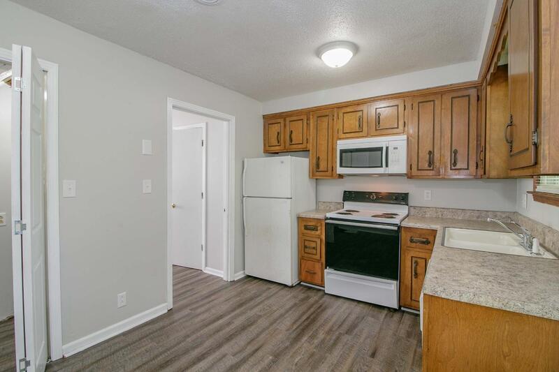 *** $500 DEPOSIT MOVE IN SPECIAL / 6 MONTH LEASE OPTION *** property image