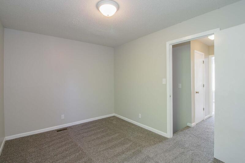 *** $500 DEPOSIT MOVE IN SPECIAL / 6 MONTH LEASE OPTION *** property image