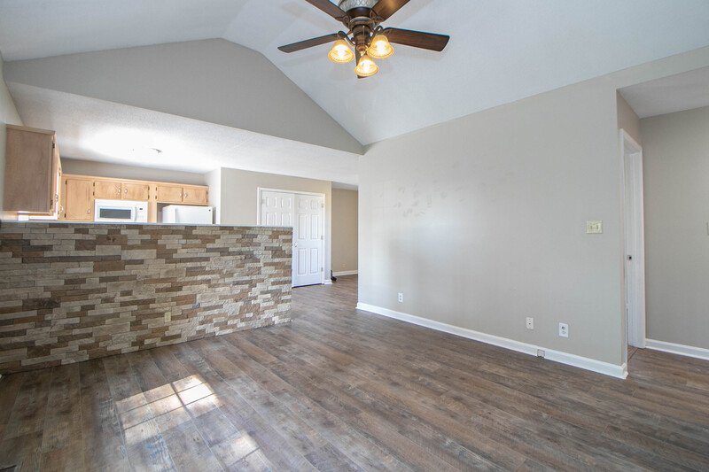 *** RESTRICTED BREEDS WELCOME! *** property image