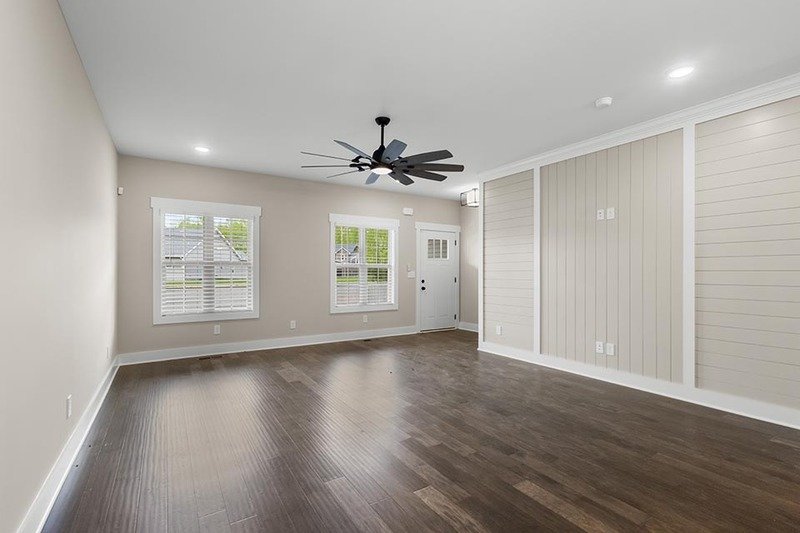 *** NO PETS PLEASE / $500 DEPOSIT MOVE IN DEPOSIT SPECIAL *** property image