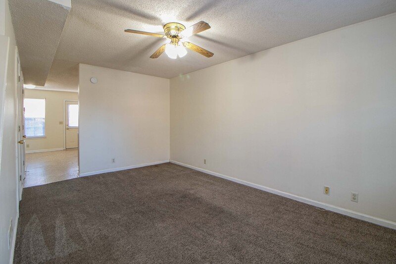 *** PET FRIENDLY- Standard Breed Restrictions Apply! *** property image