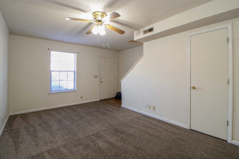 *** PET FRIENDLY- Standard Breed Restrictions Apply! *** property image