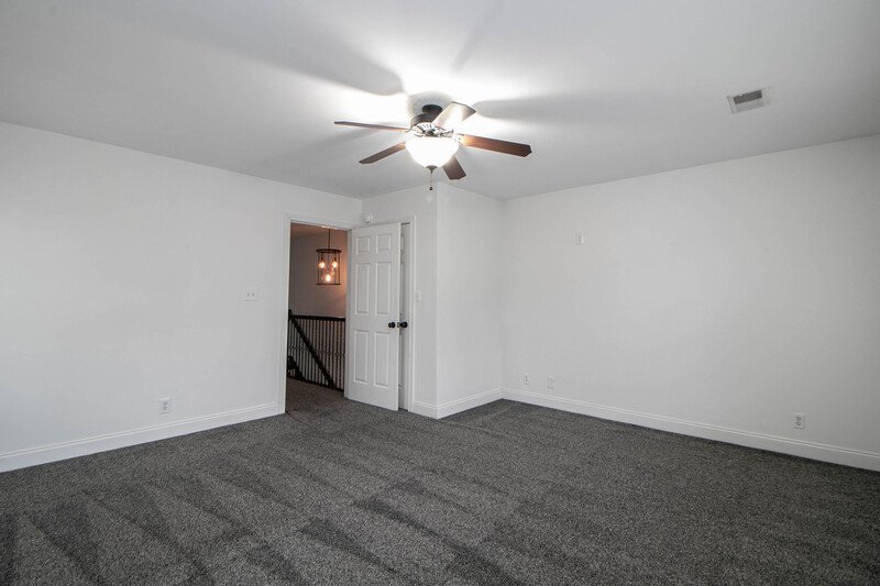 *** MOMENTS TO APSU CAMPUS! *** property image