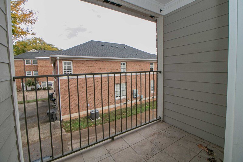 *** MOMENTS TO APSU CAMPUS! *** property image
