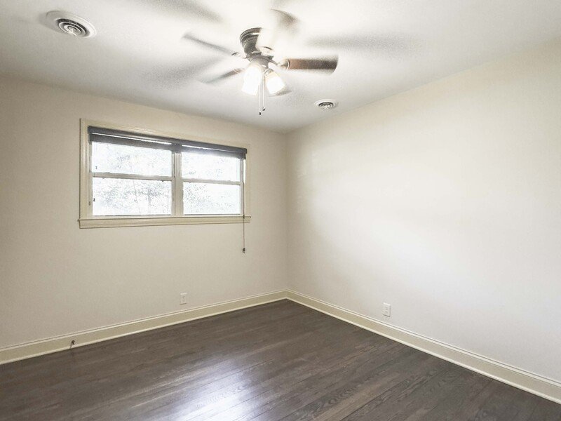 Located near Madison Street Publix shopping area! property image