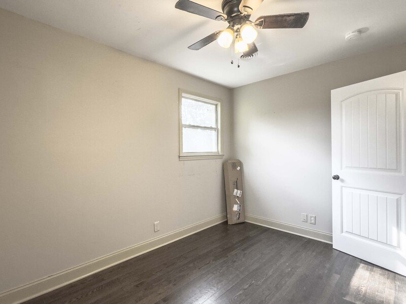 Located near Madison Street Publix shopping area! property image