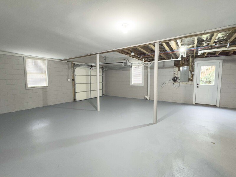 Located near Madison Street Publix shopping area! property image