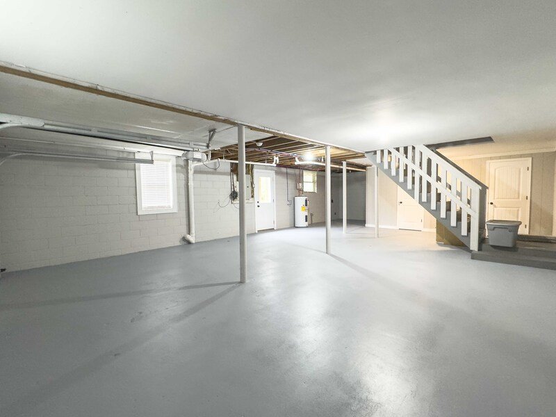 Located near Madison Street Publix shopping area! property image